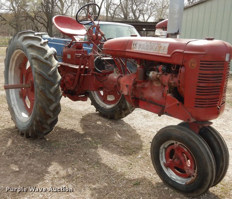 image for item MI9372 International Farmall Super C  tractor