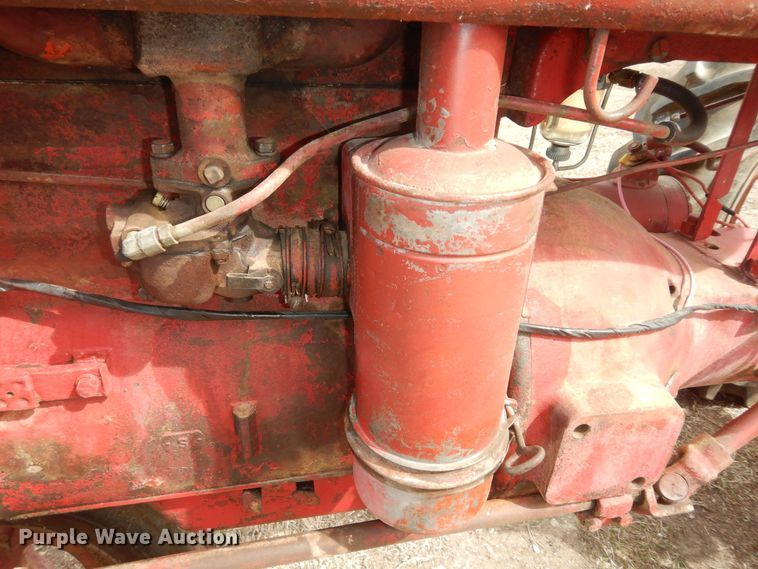 image for item MI9372 International Farmall Super C  tractor