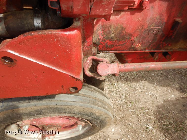 image for item MI9372 International Farmall Super C  tractor