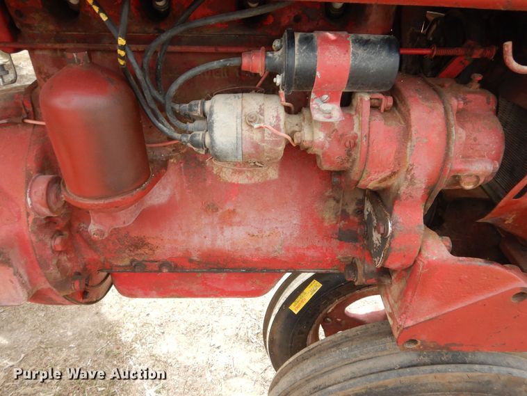 image for item MI9372 International Farmall Super C  tractor