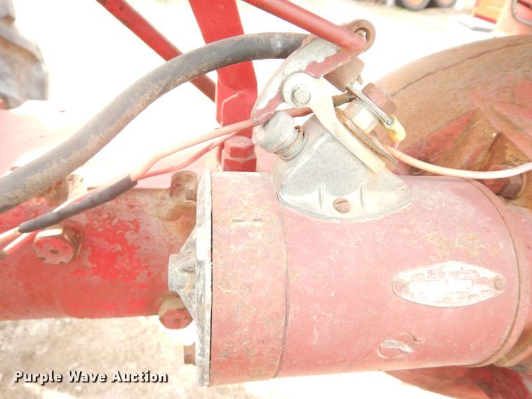 image for item MI9372 International Farmall Super C  tractor
