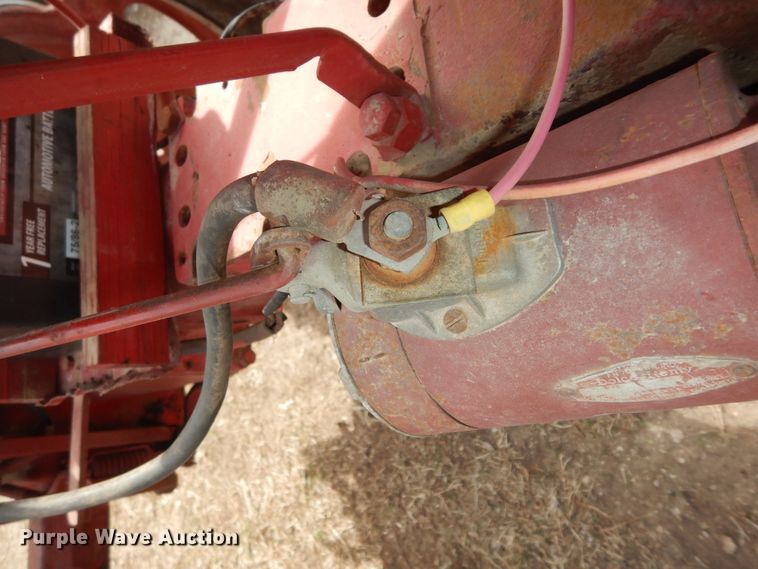 image for item MI9372 International Farmall Super C  tractor