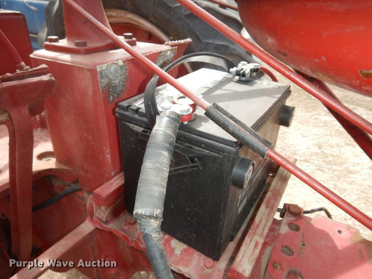 image for item MI9372 International Farmall Super C  tractor