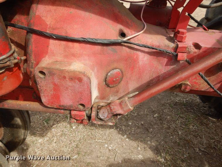 image for item MI9372 International Farmall Super C  tractor