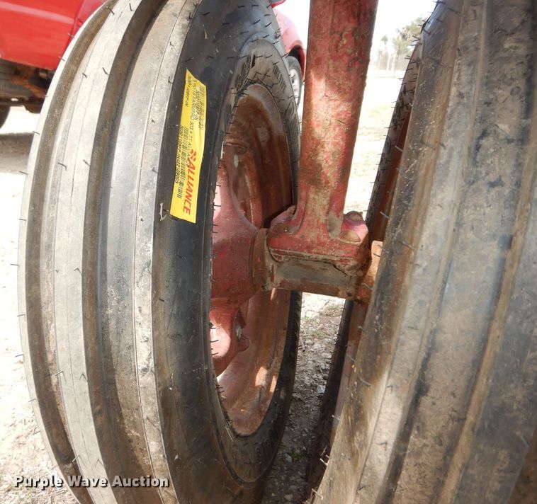 image for item MI9372 International Farmall Super C  tractor