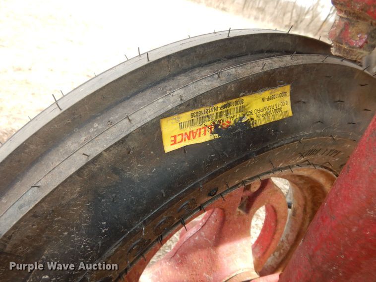 image for item MI9372 International Farmall Super C  tractor