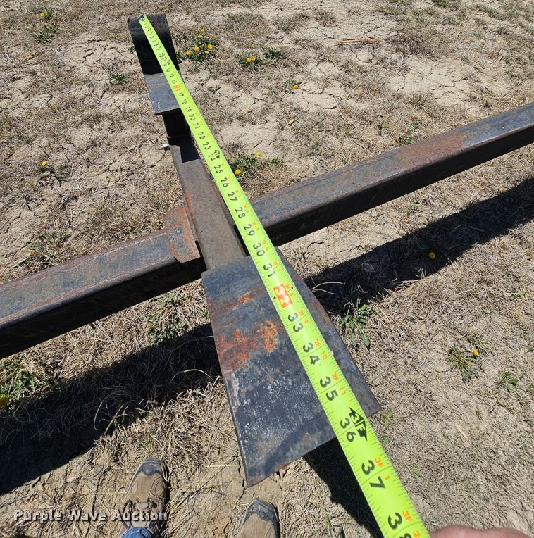 image for item MI9484 Carrico  header trailer