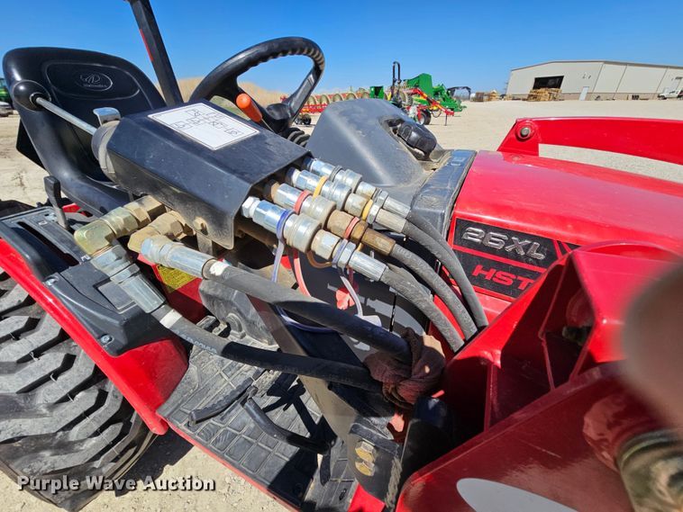 image for item MI9486 Mahindra Max 26XL HST  tractor