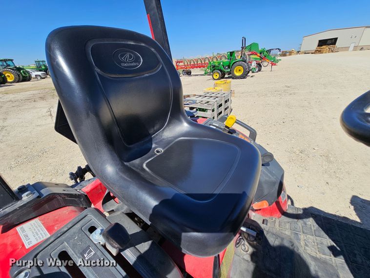 image for item MI9486 Mahindra Max 26XL HST  tractor