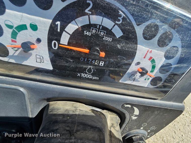 image for item MI9486 Mahindra Max 26XL HST  tractor