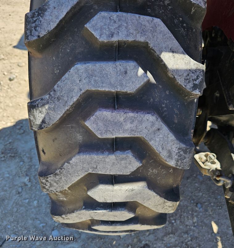 image for item MI9486 Mahindra Max 26XL HST  tractor