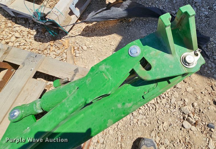 image for item MI9487 John Deere  planter marker arms