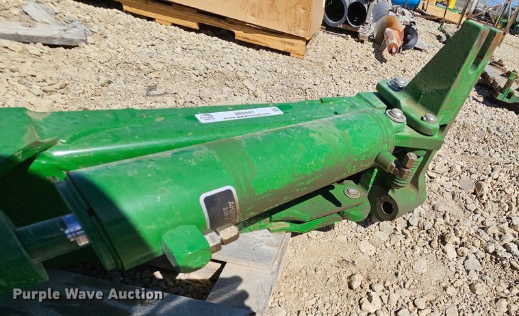 image for item MI9487 John Deere  planter marker arms