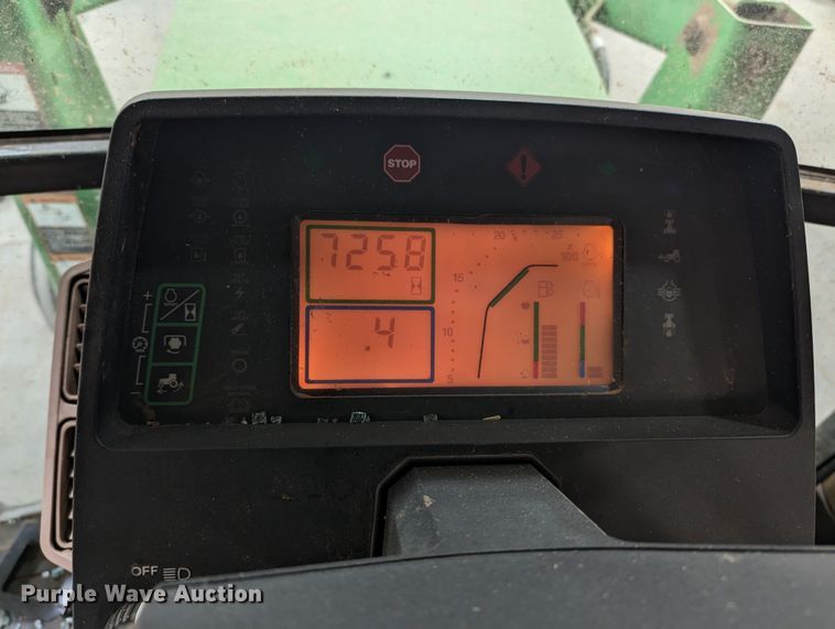 image for item MN9841 1999 John Deere 7210  tractor