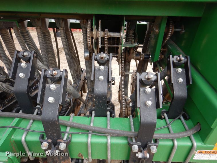 image for item MO9601 Great Plains 1005NG  no-till grain drill