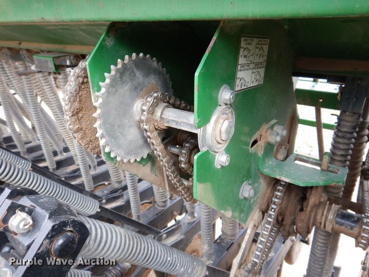 image for item MO9601 Great Plains 1005NG  no-till grain drill