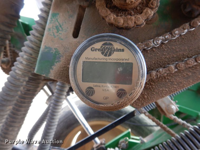 image for item MO9601 Great Plains 1005NG  no-till grain drill