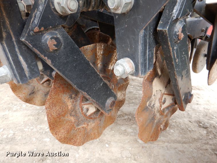 image for item MO9601 Great Plains 1005NG  no-till grain drill