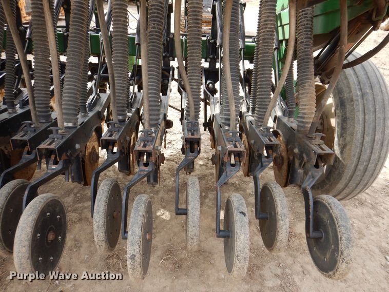 image for item MO9601 Great Plains 1005NG  no-till grain drill