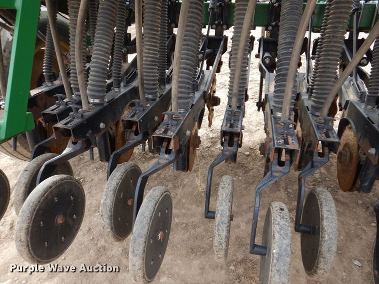 image for item MO9601 Great Plains 1005NG  no-till grain drill