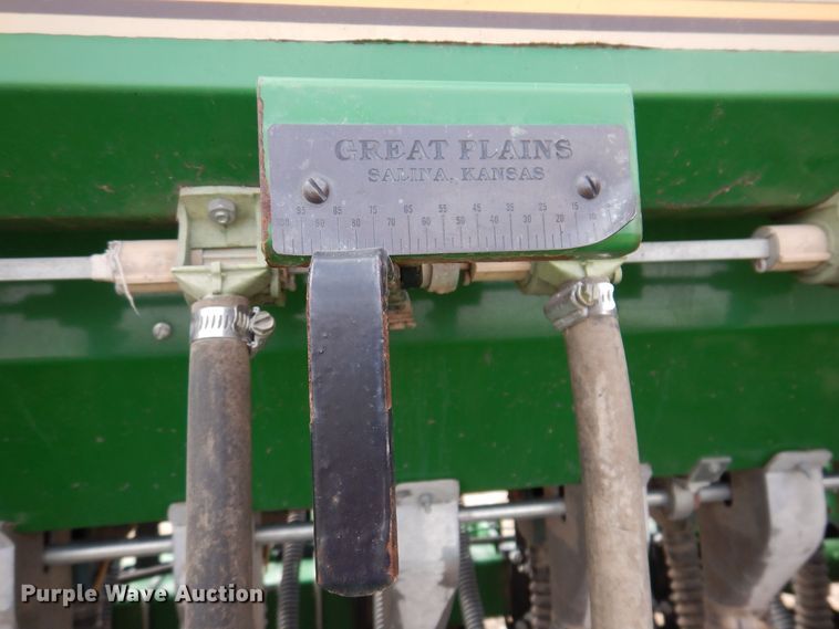 image for item MO9601 Great Plains 1005NG  no-till grain drill