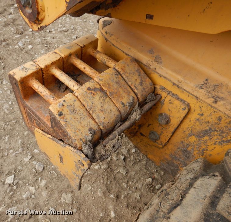 image for item MO9602 2002 John Deere 250  skid steer loader