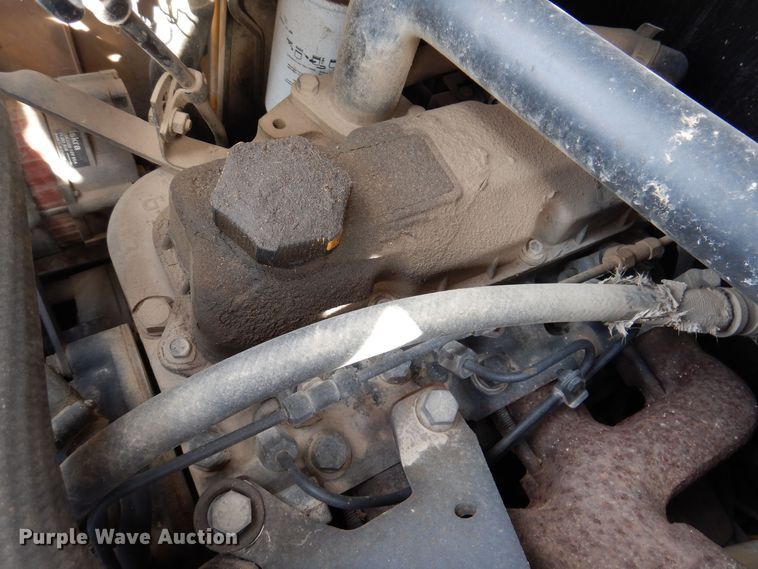 image for item MO9602 2002 John Deere 250  skid steer loader