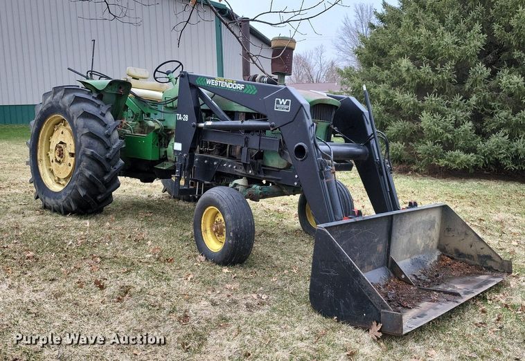 image for item MO9614 1963 John Deere 4010  tractor