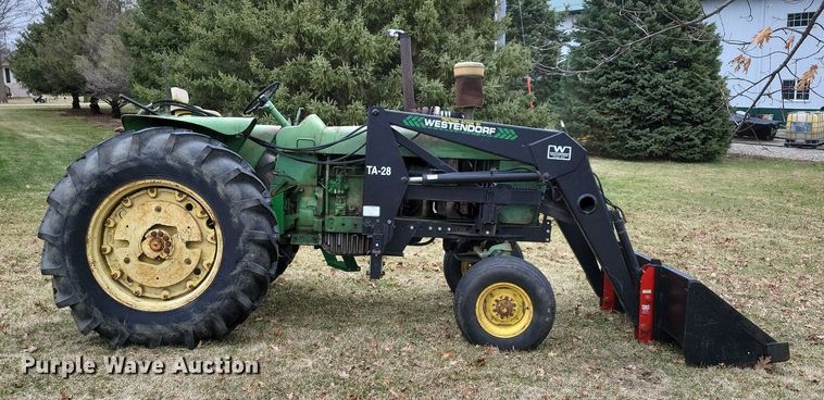 image for item MO9614 1963 John Deere 4010  tractor