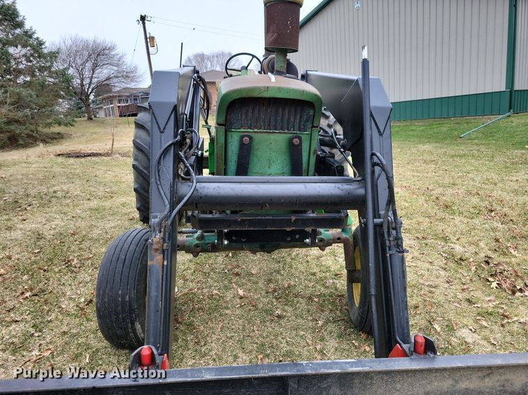 image for item MO9614 1963 John Deere 4010  tractor