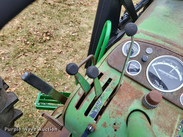 image for item MO9614 1963 John Deere 4010  tractor