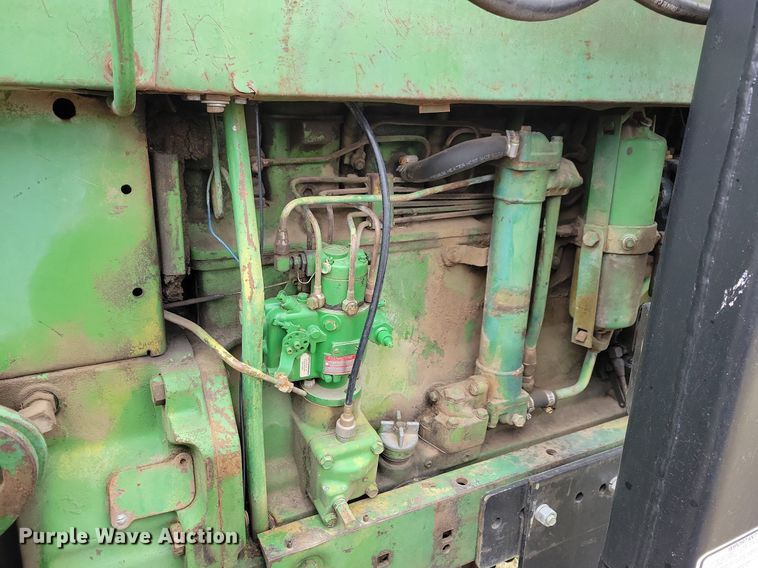 image for item MO9614 1963 John Deere 4010  tractor