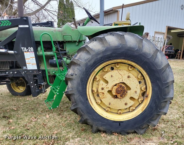 image for item MO9614 1963 John Deere 4010  tractor