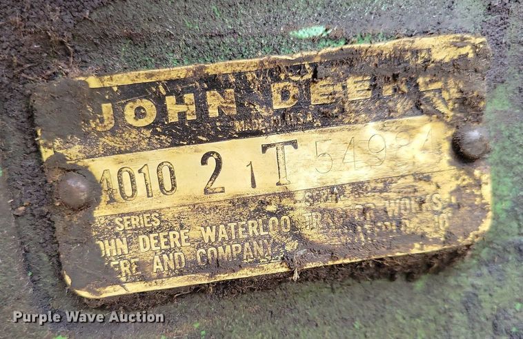 image for item MO9614 1963 John Deere 4010  tractor