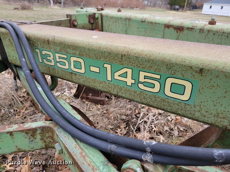image for item MO9616 John Deere 1350-1450  four bottom plow