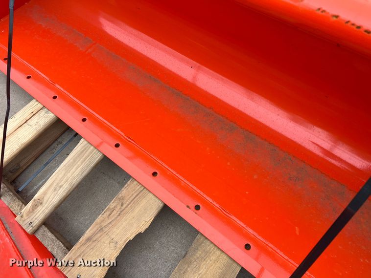 image for item MQ9885 Kubota L2296  72"W bucket