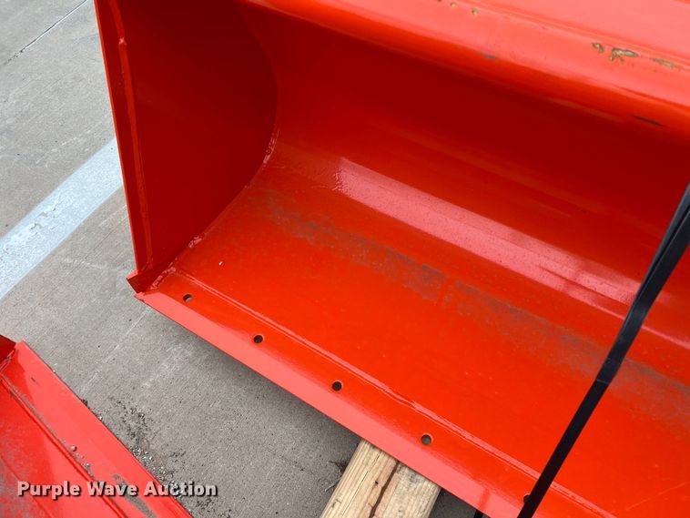 image for item MQ9885 Kubota L2296  72"W bucket