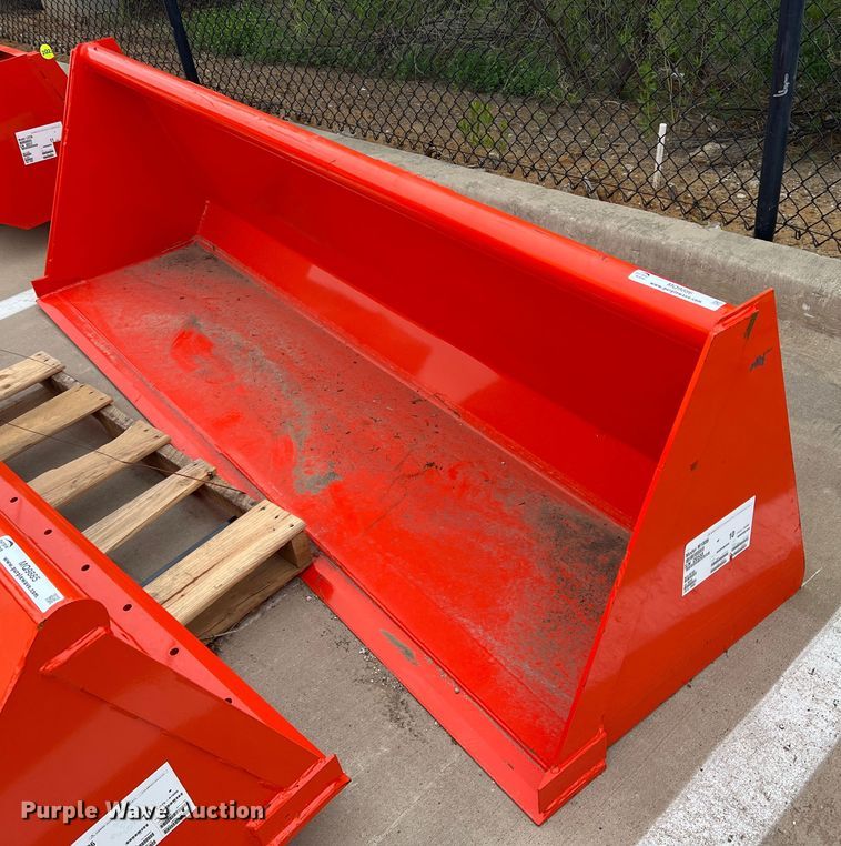 image for item MQ9886 Kubota M1886  96"W bucket