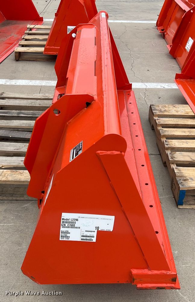 image for item MQ9889 Kubota L2296  72"W bucket
