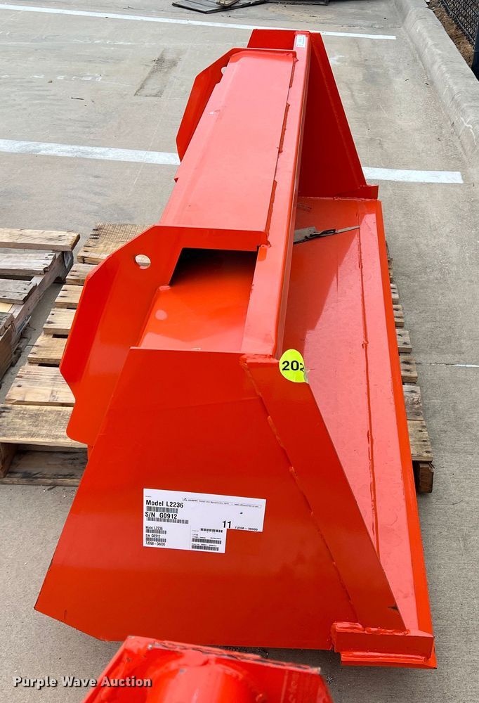image for item MQ9890 Kubota L2236  72"W bucket