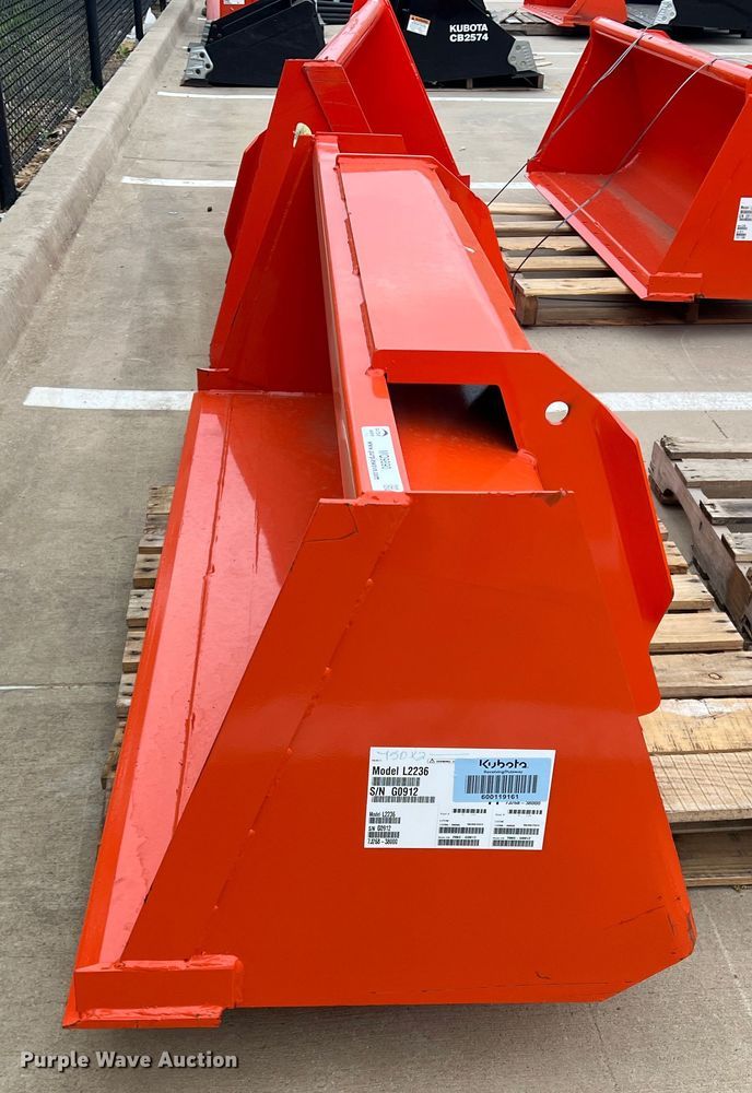image for item MQ9890 Kubota L2236  72"W bucket
