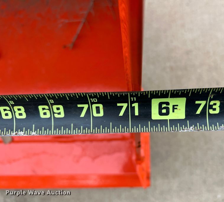 image for item MQ9890 Kubota L2236  72"W bucket