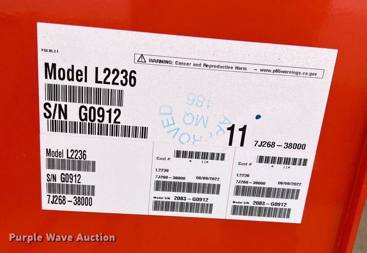 image for item MQ9890 Kubota L2236  72"W bucket