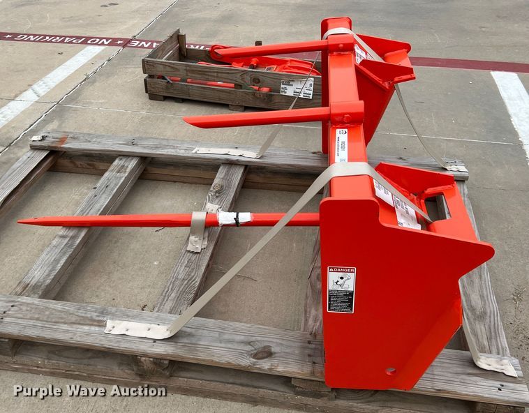 image for item MQ9891 Kubota M1804  bale spear