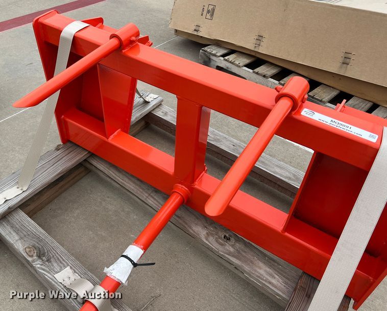 image for item MQ9891 Kubota M1804  bale spear