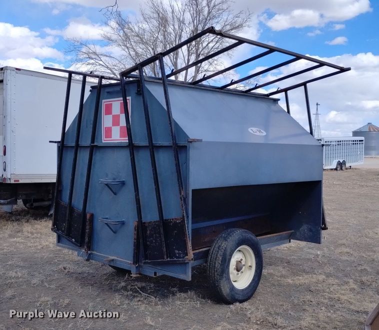 image for item MR9777 L-H  creep feeder