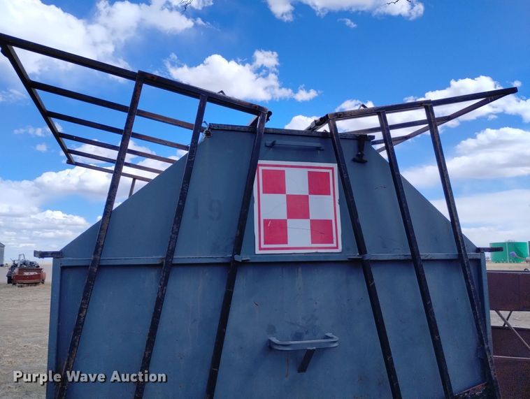 image for item MR9777 L-H  creep feeder