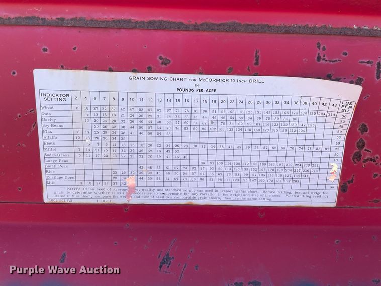 image for item MS9563 International Harvester  grain drill