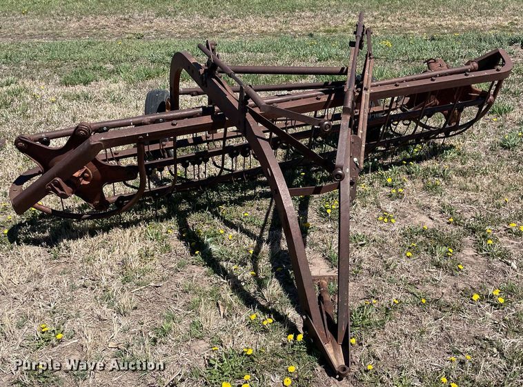 image for item MS9564 New Holland 55  hay rake