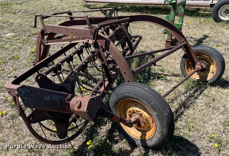 image for item MS9564 New Holland 55  hay rake